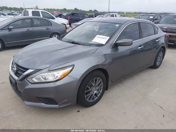 1N4AL3AP0JC231947 2018 NISSAN ALTIMA - Image 2