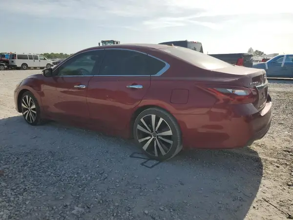 1N4AL3AP0JC232483 2018 NISSAN ALTIMA - Image 2