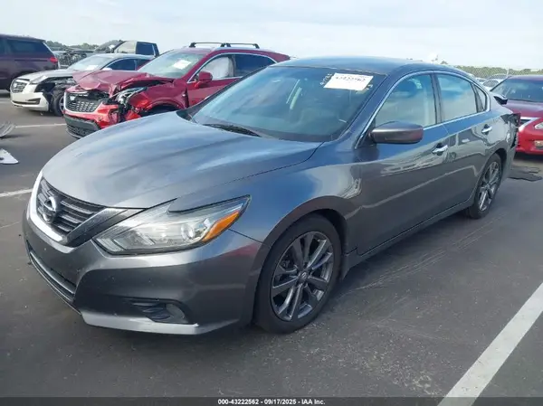 1N4AL3AP0JC234539 2018 NISSAN ALTIMA - Image 2