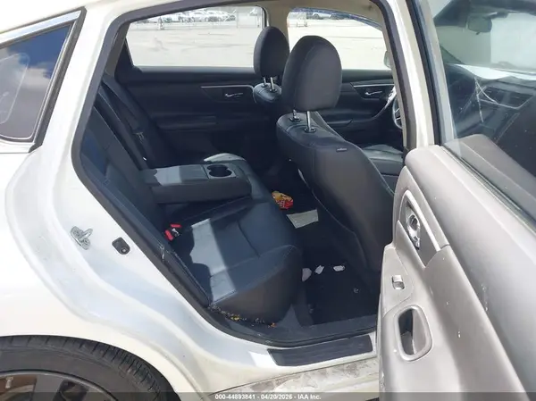 1N4AL3AP0JC235450 2018 NISSAN ALTIMA - Image 8