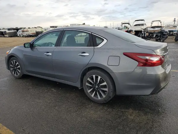 1N4AL3AP0JC236324 2018 NISSAN ALTIMA - Image 2