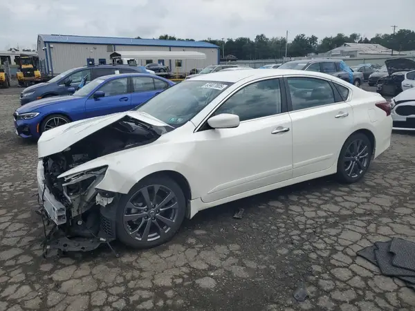 1N4AL3AP0JC239143 2018 NISSAN ALTIMA - Image 1