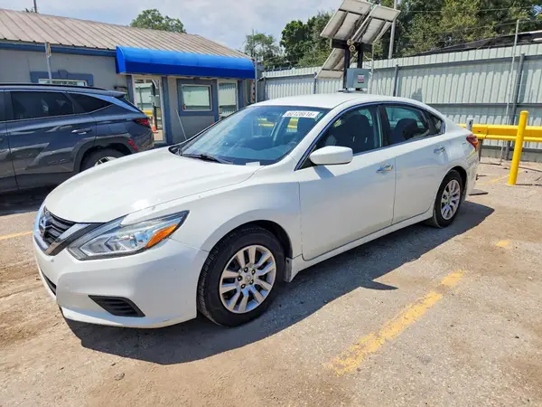 1N4AL3AP0JC239630 2018 NISSAN ALTIMA - Image 1