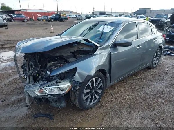 1N4AL3AP0JC243144 2018 NISSAN ALTIMA - Image 2