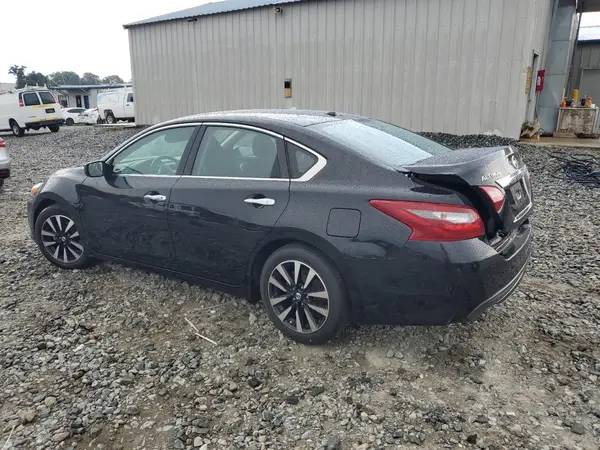 1N4AL3AP0JC244696 2018 NISSAN ALTIMA - Image 2