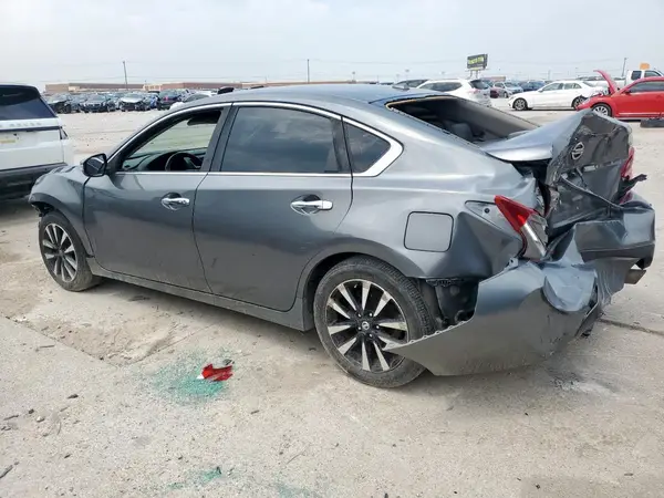 1N4AL3AP0JC244777 2018 NISSAN ALTIMA - Image 2