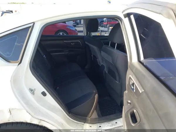 1N4AL3AP0JC244987 2018 NISSAN ALTIMA - Image 8