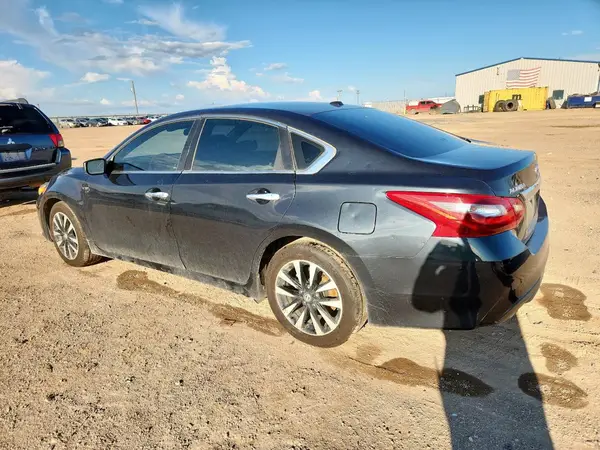1N4AL3AP0JC245976 2018 NISSAN ALTIMA - Image 2