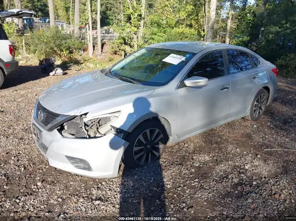 1N4AL3AP0JC246691 2018 NISSAN ALTIMA - Image 2