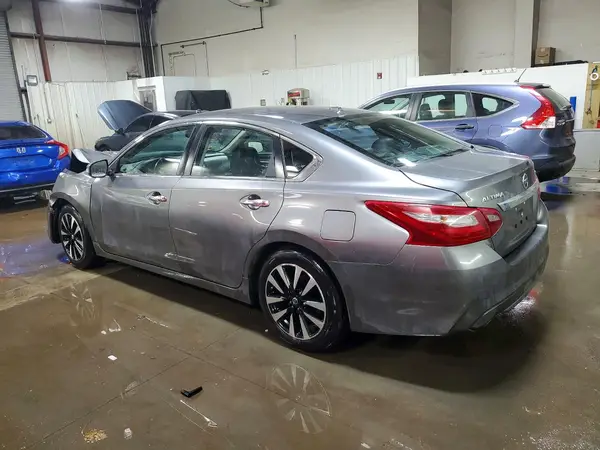 1N4AL3AP0JC248294 2018 NISSAN ALTIMA - Image 2