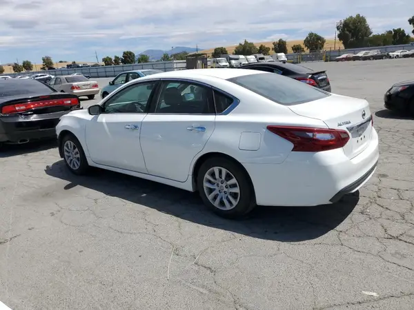 1N4AL3AP0JC248702 2018 NISSAN ALTIMA - Image 2