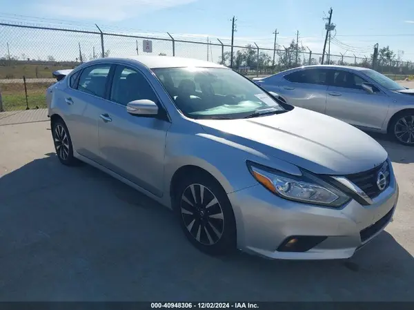 1N4AL3AP0JC249171 2018 NISSAN ALTIMA - Image 1