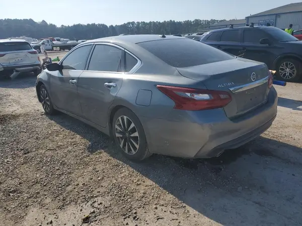 1N4AL3AP0JC249509 2018 NISSAN ALTIMA - Image 2