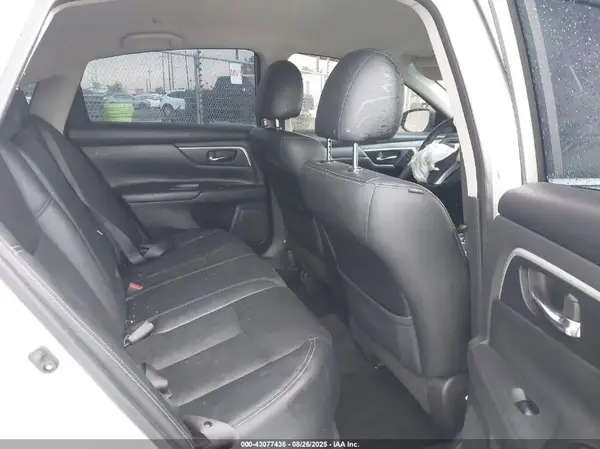 1N4AL3AP0JC250742 2018 NISSAN ALTIMA - Image 8