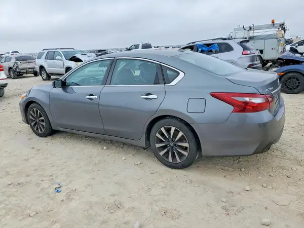 1N4AL3AP0JC251485 2018 NISSAN ALTIMA - Image 2
