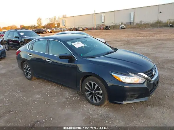 1N4AL3AP0JC252006 2018 NISSAN ALTIMA - Image 1