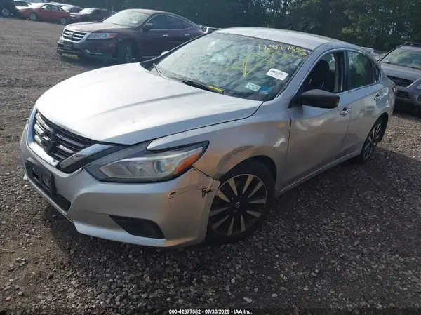 1N4AL3AP0JC252345 2018 NISSAN ALTIMA - Image 2