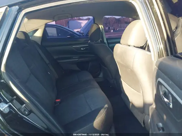 1N4AL3AP0JC254158 2018 NISSAN ALTIMA - Image 8