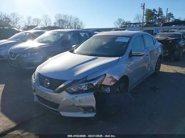 1N4AL3AP0JC254421 2018 NISSAN ALTIMA - Image 2