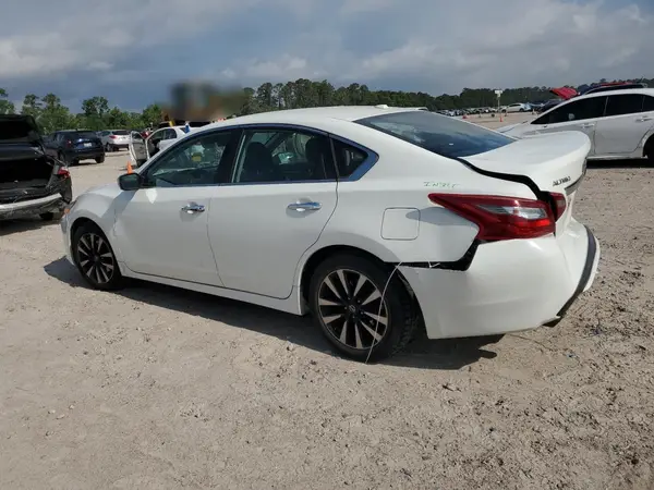 1N4AL3AP0JC256475 2018 NISSAN ALTIMA - Image 2