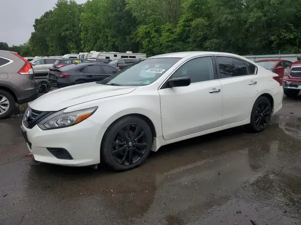 1N4AL3AP0JC258940 2018 NISSAN ALTIMA - Image 1