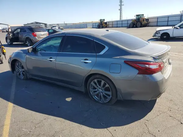 1N4AL3AP0JC259084 2018 NISSAN ALTIMA - Image 2