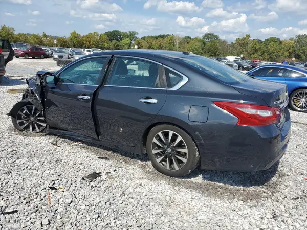1N4AL3AP0JC261661 2018 NISSAN ALTIMA - Image 2