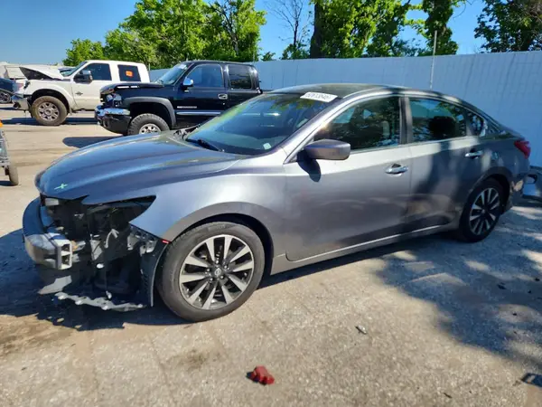 1N4AL3AP0JC263233 2018 NISSAN ALTIMA - Image 1