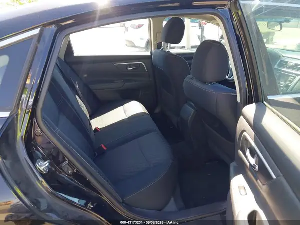 1N4AL3AP0JC265614 2018 NISSAN ALTIMA - Image 8