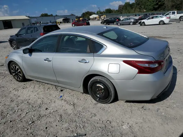 1N4AL3AP0JC266441 2018 NISSAN ALTIMA - Image 2
