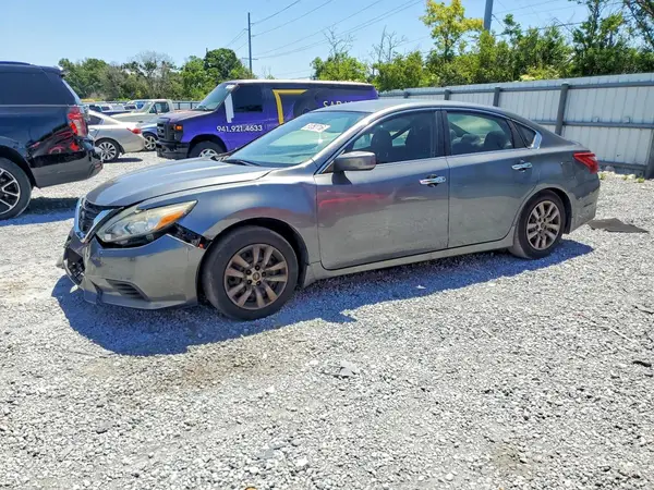 1N4AL3AP0JC267623 2018 NISSAN ALTIMA - Image 1
