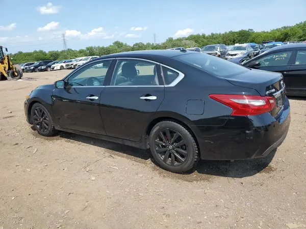 1N4AL3AP0JC267637 2018 NISSAN ALTIMA - Image 2