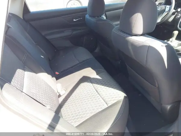 1N4AL3AP0JC269632 2018 NISSAN ALTIMA - Image 8
