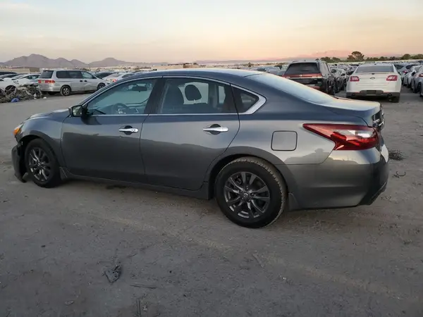 1N4AL3AP0JC270523 2018 NISSAN ALTIMA - Image 2