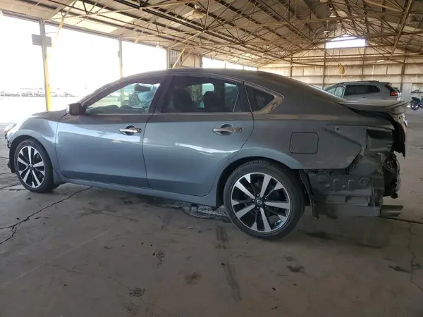 1N4AL3AP0JC270585 2018 NISSAN ALTIMA - Image 2