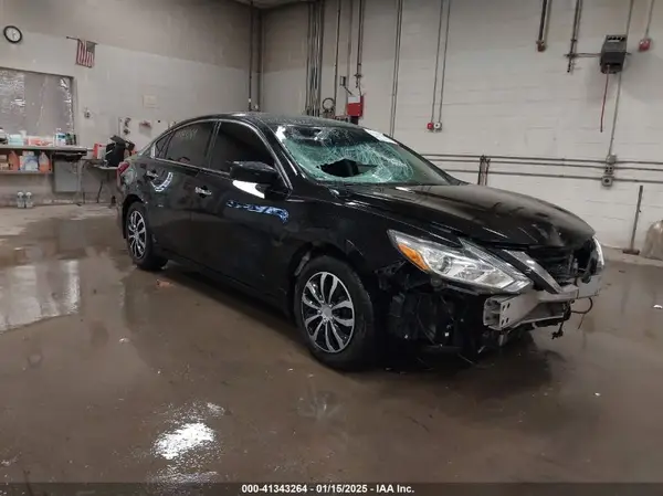 1N4AL3AP0JC271008 2018 NISSAN ALTIMA - Image 1