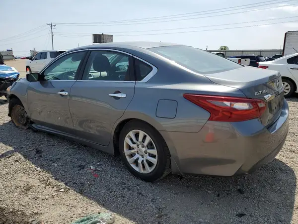1N4AL3AP0JC272272 2018 NISSAN ALTIMA - Image 2