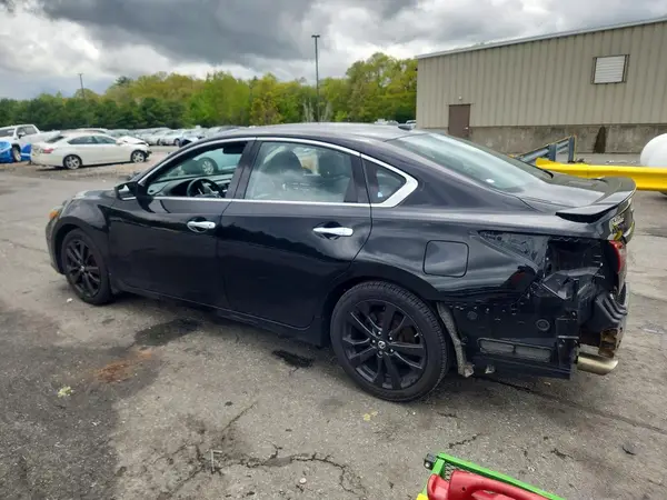 1N4AL3AP0JC277178 2018 NISSAN ALTIMA - Image 2