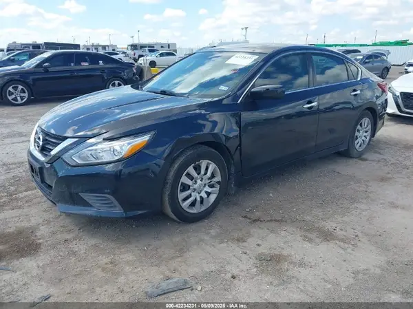 1N4AL3AP0JC278931 2018 NISSAN ALTIMA - Image 2