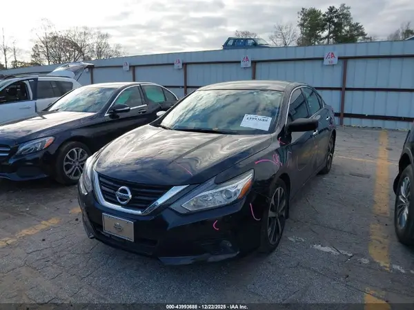 1N4AL3AP0JC281134 2018 NISSAN ALTIMA - Image 2