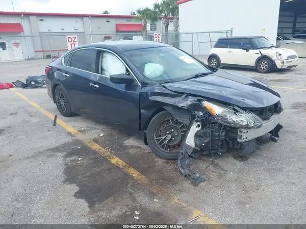 1N4AL3AP0JC283806 2018 NISSAN ALTIMA - Image 1