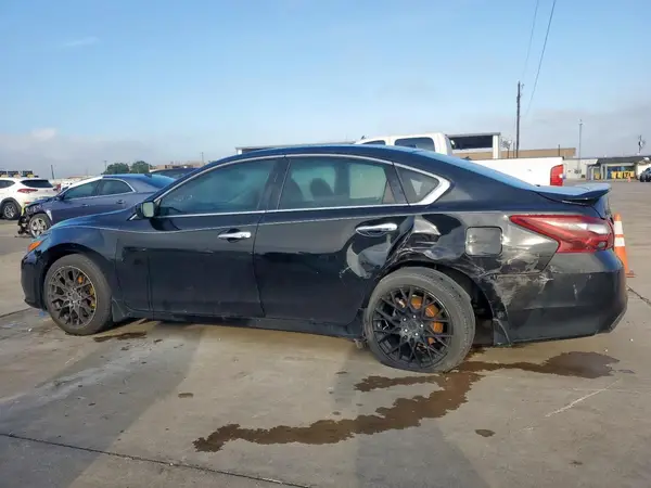 1N4AL3AP0JC285734 2018 NISSAN ALTIMA - Image 2