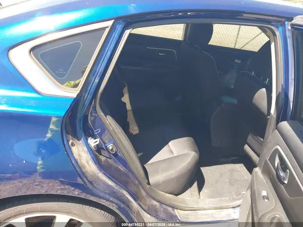 1N4AL3AP0JC293011 2018 NISSAN ALTIMA - Image 8