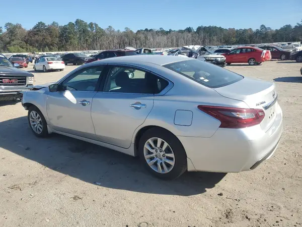 1N4AL3AP0JC298886 2018 NISSAN ALTIMA - Image 2
