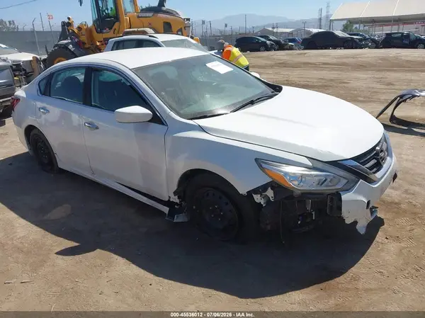 1N4AL3AP0JC299990 2018 NISSAN ALTIMA - Image 1