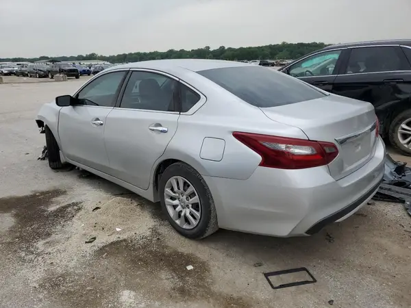 1N4AL3AP0JC472892 2018 NISSAN ALTIMA - Image 2