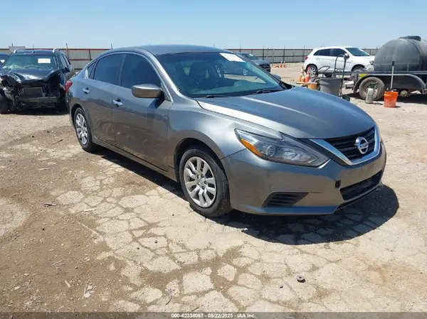 1N4AL3AP0JC473122 2018 NISSAN ALTIMA - Image 1
