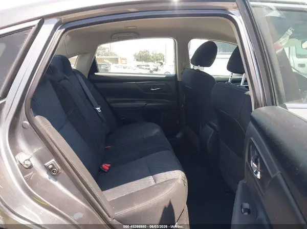 1N4AL3AP0JC473511 2018 NISSAN ALTIMA - Image 8