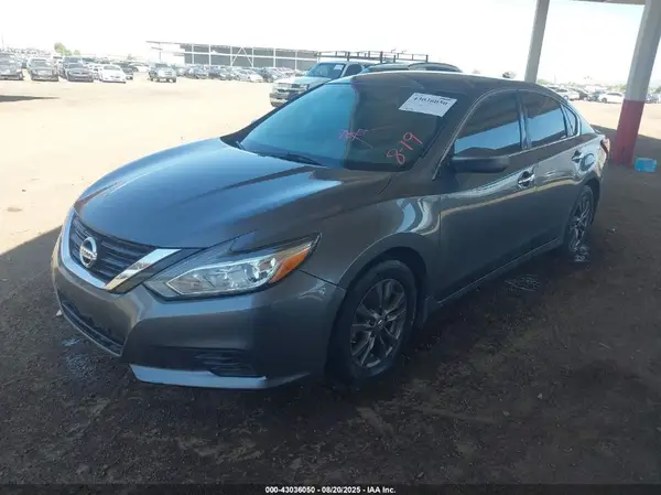 1N4AL3AP0JC473878 2018 NISSAN ALTIMA - Image 2