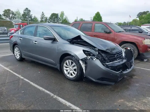 1N4AL3AP0JC474318 2018 NISSAN ALTIMA - Image 1